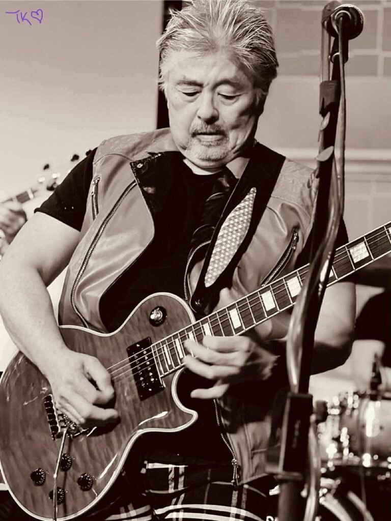 lead guitar player for journey tribute band